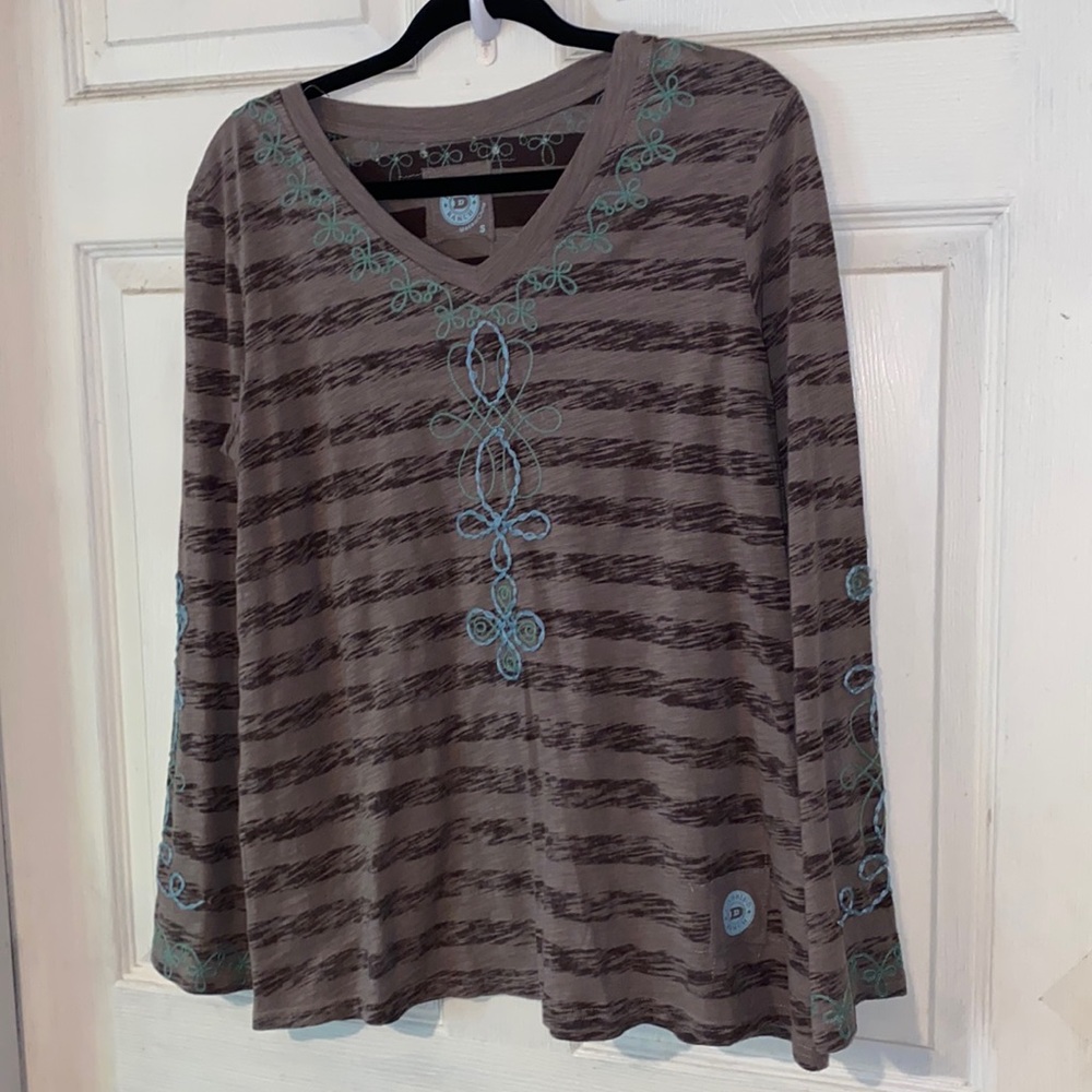 Double D Ranch long sleeve small great used condition